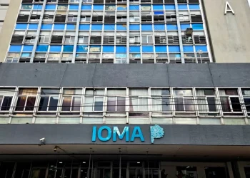 NACIONALES: Denuncian violencia de género, acoso y desplazamientos arbitrarios en IOMA