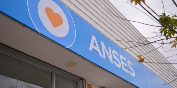 ANSES: se confirmó el bono para la Prestación de Desempleo en mayo 2025