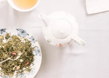 El te de una flor silvestre que limpia el hígado graso si lo tomas todas las mañanas