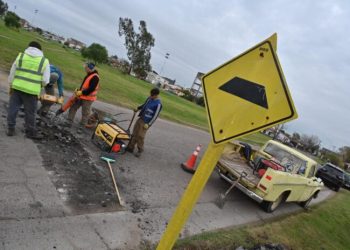 BAHIA BLANCA: Seguridad vial «comenzó el retiró de reductores de velocidad en distintos puntos de la ciudad»