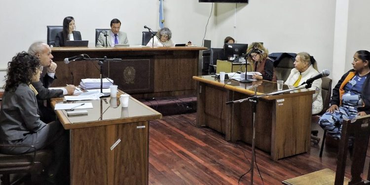 BAHIA BLANCA: Condenan a prisión perpetua a una mujer por matar a su hijastro con discapacidad
