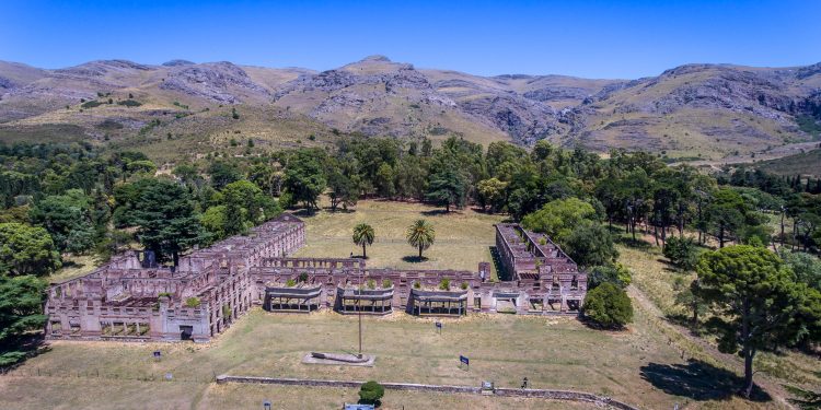 Inició de apertura controlada del predio del Club Hotel de la Ventana