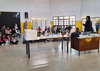 CHOELE CHOEL: Escuelas primarias recibieron al programa Somos Agua