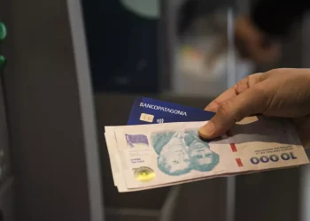 Río Negro pagará salarios y aguinaldo en los primeros días de julio