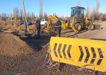 CHINPAY:  Hoy día miércoles 25 de junio en la intersección de J.J Paso y 20 de Junio se inició un corte de calle debido a que se realizará la conexión de gas en ese sector