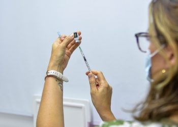 BAHIA BLANCA: Campaña de vacunación antigripal