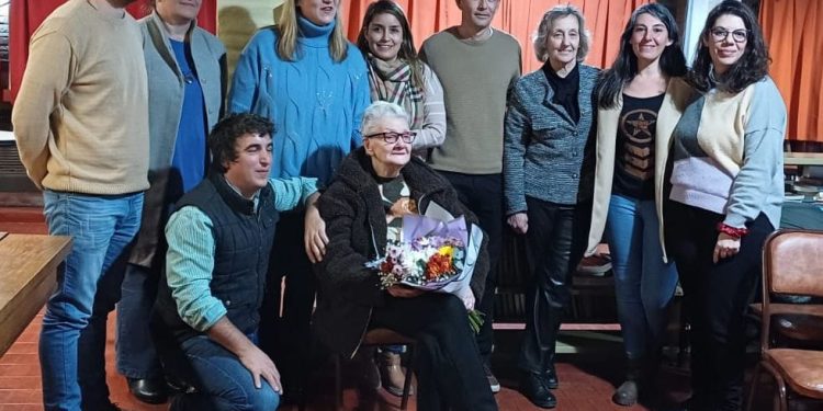 SALDUNGARAY:  INFORME ACTO DE RECONOCIMIENTO DE DORA ESTHER DAVIS “DORYS” DEL HONORABLE CONCEJO DELIBERANTE