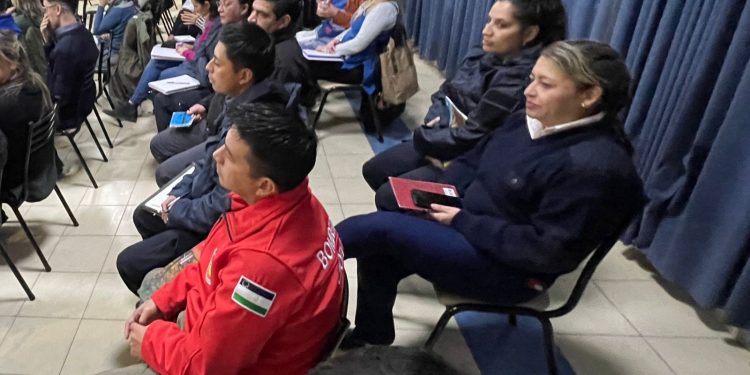 CHOELE CHOEL: IAPS y ART Horizonte capacitan a administrativos de la Policía