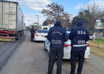 RIO COLORADO: Unidades Especiales realizan importante operativo de control vehicular y personas