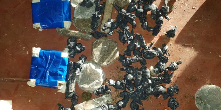 ROCA: Policía realizó múltiples allanamientos con resultado positivo en Roca  La Policía de Río Negro llevó a cabo cuatro allanamientos en diferentes domicilios de Barrio Nuevo, ordenados por la Jueza de Garantías en relación al delito de robo sucedido en General Roca