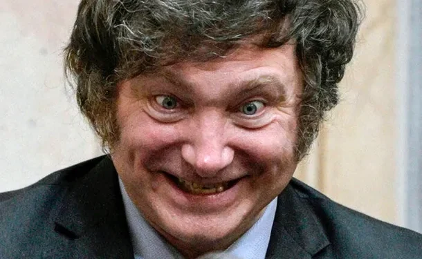 NACIONALES: Denunciaron a Javier Milei por incitación al odio y a la violencia  El Presidente fue denunciado tras el discurso en el que habló de "kukas inmundos" y "parásitos mentales", y rarificó su "crueldad" con los “empleados públicos”.