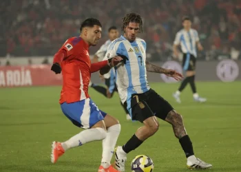 Argentina venció 1-0 a Chile con un golazo de Julián Álvarez
