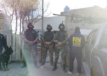 CORONEL BELISLE/CHIMPAY: Secuestran drogas, dinero y un arma en allanamientos