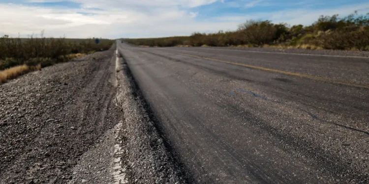 RIO NEGRO: Dolor y reclamo por la Ruta 151: “La desidia mata”, dijo el Gobernador  El Gobernador Alberto Weretilneck lamentó profundamente el trágico accidente ocurrido este sábado en la Ruta Nacional 151, cerca de Catriel, que dejó víctimas fatales y volvió a mostrar el abandono de las rutas nacionales en la provincia.