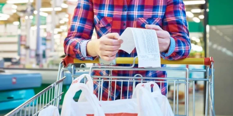 Según el INDEC, la inflación de junio fue del 1,6%  El Instituto Nacional de Estadística y Censos (INDEC) informó el Índice de Precios al Consumidor (IPC), que se ubica apenas por encima del dato de mayo.