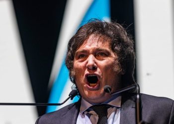 NACIONALES: Milei redobló la ofensiva contra los gobernadores y advirtió sobre el futuro institucional