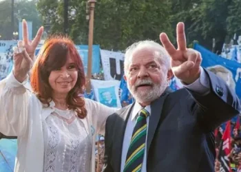 NACIONALES: La Justicia autorizó a Lula da Silva visitar a Cristina Kirchner en su casa