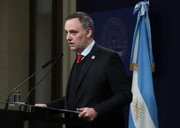 NACIONALES: El posteo de Manuel Adorni tras la disolución y fusión de más de 100 organismos públicos: «El ajuste es aumentar el gasto»