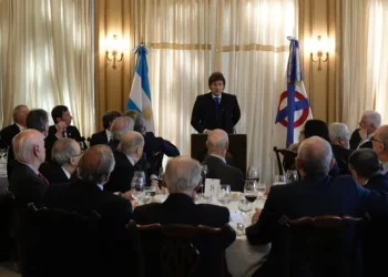 NACIONALES: Javier Milei apuntó contra provincias y municipios por no acompañar el ajuste: «La motosierra fue solo en Nación»