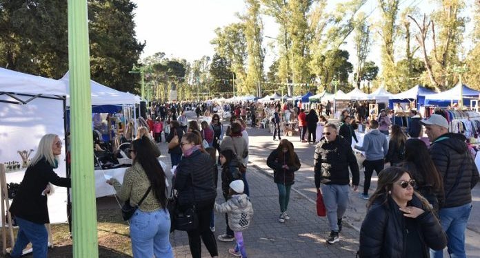 BAHIA BLANCA: Calendario de las ferias en Bahía