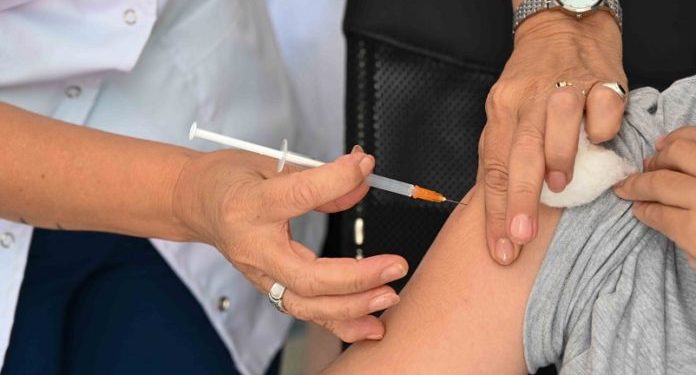 BAHIA BLANCA: Vacunación antigripal en el distrito  En todos los centros vacunatorios habilitados de la ciudad continúa brindándose la segunda etapa de la campaña de vacunación antigripal gratuita.