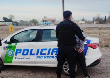 CHOELE CHOEL: Detenido cuando intentaba hurtar un auto