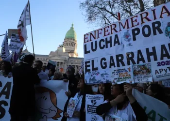 NACIONALES: Trabajadores del Hospital Garrahan prometieron «no dar un paso atrás» en la defensa del centro médico infantil