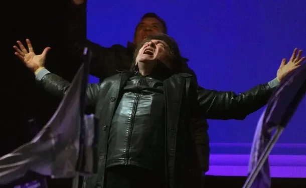 NACIONALES: Javier Milei ahora vetó la Ley ATN  El Presidente continúa con sus objeciones a leyes aprobadas en el Congreso, tal cual su anuncio tras la reciente paliza electoral de no negociar "el rumbo" del Gobierno.