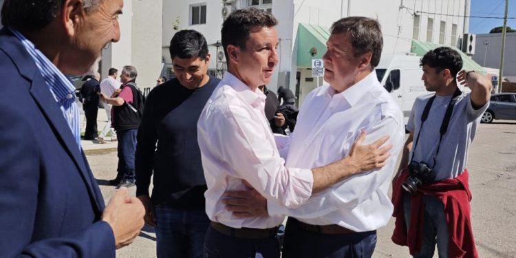 El intendente de Choele Choel, Diego Ramello, participó este martes en Viedma de la inauguración del nuevo edificio de IPROSS, encabezada por el gobernador Alberto Weretilneck.  “Este edificio de IPROSS es una decisión política para cuidar a los rionegrinos”, afirmó Ramello