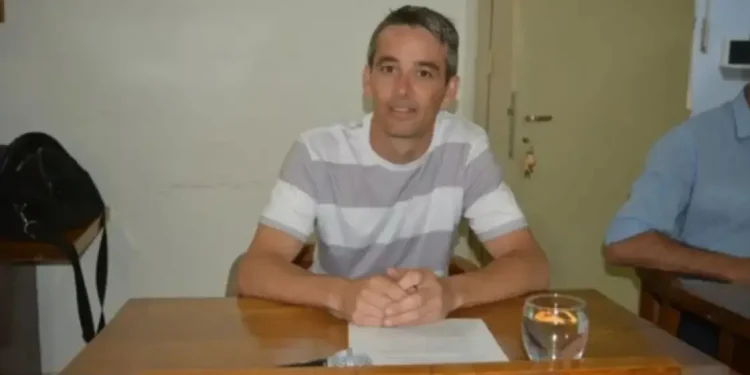 SALDUNGARAY: Fue detenido el exconcejal acusado de abuso sexual  La medida fue por orden del juez de Garantías N° 3, Alberto Manzi, por un total de cinco hechos.