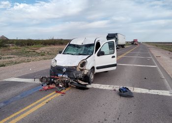 Accidente de tránsito en la ruta nacional 22 a la altura de la localidad de Darwin