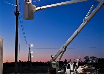 CHOELE CHOEL: Avanza  el recambio de luminarias en Choele «el barrio Maldonado ya cuenta con tecnología LED»