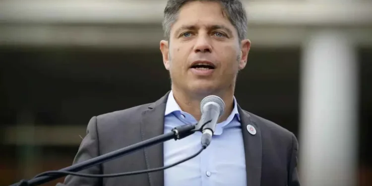 Kicillof acusó a Milei de “hipotecar el futuro del país para llegar a octubre sin devaluar”