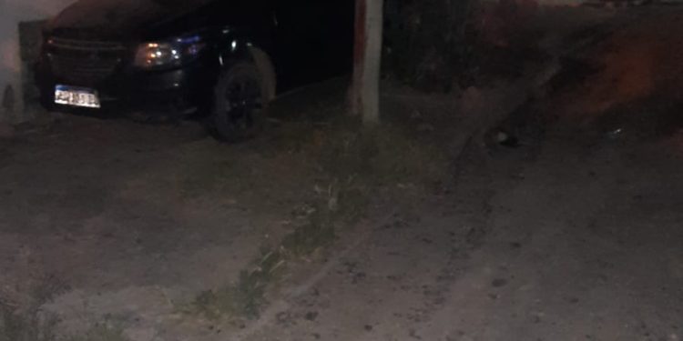 LUIS BELTRAN: Sufrió una descompensación y terminó con su auto subido a la vereda  Una mujer que circulaba conduciendo un vehículo Chevrolet Prisma por arterias céntricas de la localidad de Luis Beltrán sufrió una descompensación y terminó con su auto subido a la vereda.
