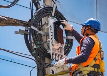 Diputados alertan por el éxodo de 16 multinacionales del país