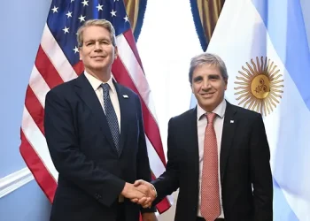 Auxilio de Donald Trump: Scott Bessent anunció que el Tesoro de EEUU vendió dólares en el mercado y confirmó el swap por u$s20.000 millones