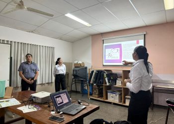 RIO COLORADO: Policía realiza charlas preventivas sobre violencia y acoso escolar
