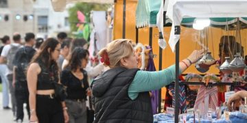 BAHIA BLANCA: Ocho ferias para descubrir este sábado