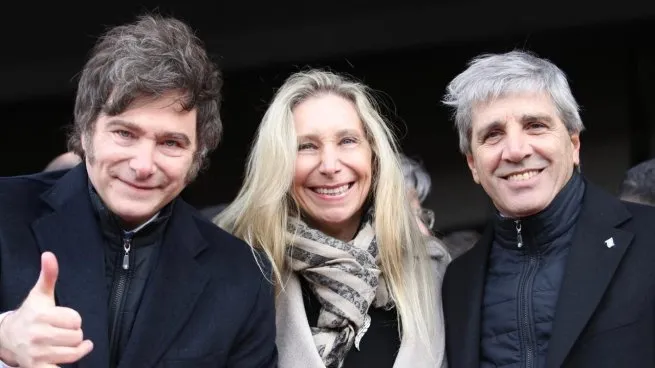 Elecciones 2025: La Libertad Avanza se impuso por más de 15 puntos a nivel nacional  Con los resultados provisorios de las elecciones 2025, La Libertad Avanza se impuso con un 40,84% por sobre Fuerza Patria que cosechó el 24,50% de los votos.