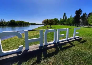 CHOELE CHOEL: La Comisaría 8va de Choele Choel informa que aquellas personas que por algún motivo se vean impedidas de hacer emisión de voto, podrán hacer la constancia en dicha unidad policial hasta las 18 horas.