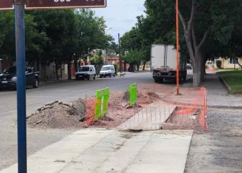 CHOELE CHOEL: Obras en Choele para mejorar el escurrimiento del agua de lluvia y evitar anegamientos
