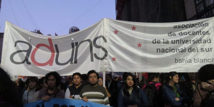 Paro de 72 horas en todas las universidades del país Va a afectar al nivel superior y escuelas dependientes.