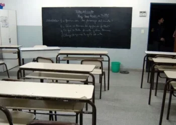 El financiamiento educativo estancado: 21 provincias redujeron el gasto en 2024 y el salario docente sigue por debajo de 2014