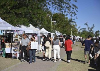 BAHIA BLANCA: Ferias para recorrer el sábado y domingo
