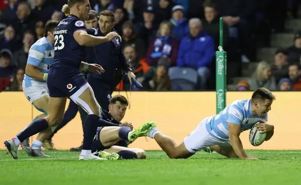 Histórica remontada de Los Pumas ante Escocia en Edimburgo: así quedaron en el ranking  El seleccionado de rugby argentino logró una épica victoria 33-24 tras ir 21-0 abajo ante Escocia en Edimburgo y sostienen el sexto puesto del ranking rumbo al Mundial 2027.