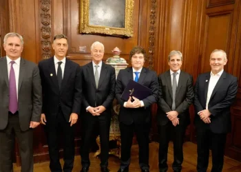 Afirman que bancos de EEUU frenaron crédito de u$s20.000 millones para la Argentina: ahora negocian un repo por u$s5.000 millones