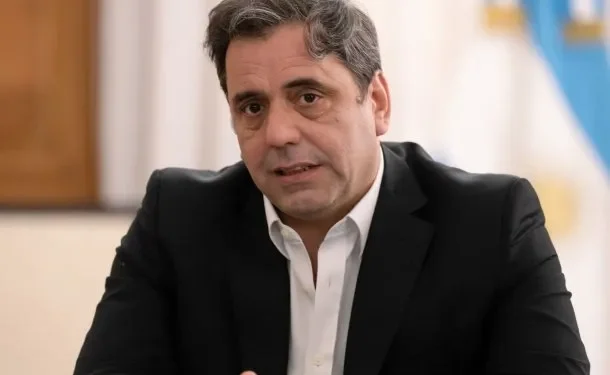 Renunció Lisandro Catalán, tras un mes y medio al frente del Ministerio del Interior  Tras la salida de Guillermo Francos de la jefatura de Gabinete, el funcionario que había asumido el pasado 14 de diciembre también dio el portazo.