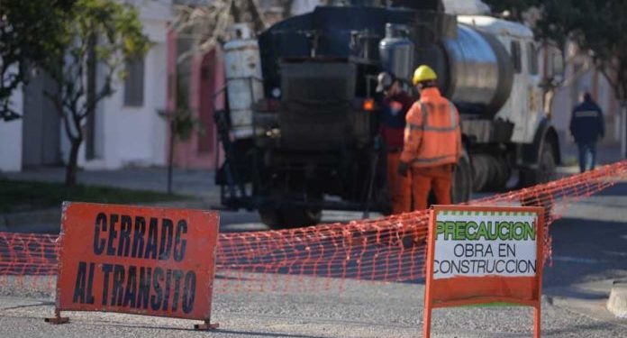BAHIA BLANCA: Corte total de calzada