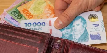 El Gobierno convocó al Consejo del Salario para definir el aumento del sueldo mínimo para trabajadores