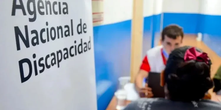 El Gobierno afirma haber encontrado 178.000 fallecidos con pensiones de discapacidad El Gobierno nacional afirma haber encontrado 178 mil personas fallecidas con las pensiones por discapacidad activas, tras una auditoría en el ANDIS. “Es una estafa al Estado”, afirmaron.